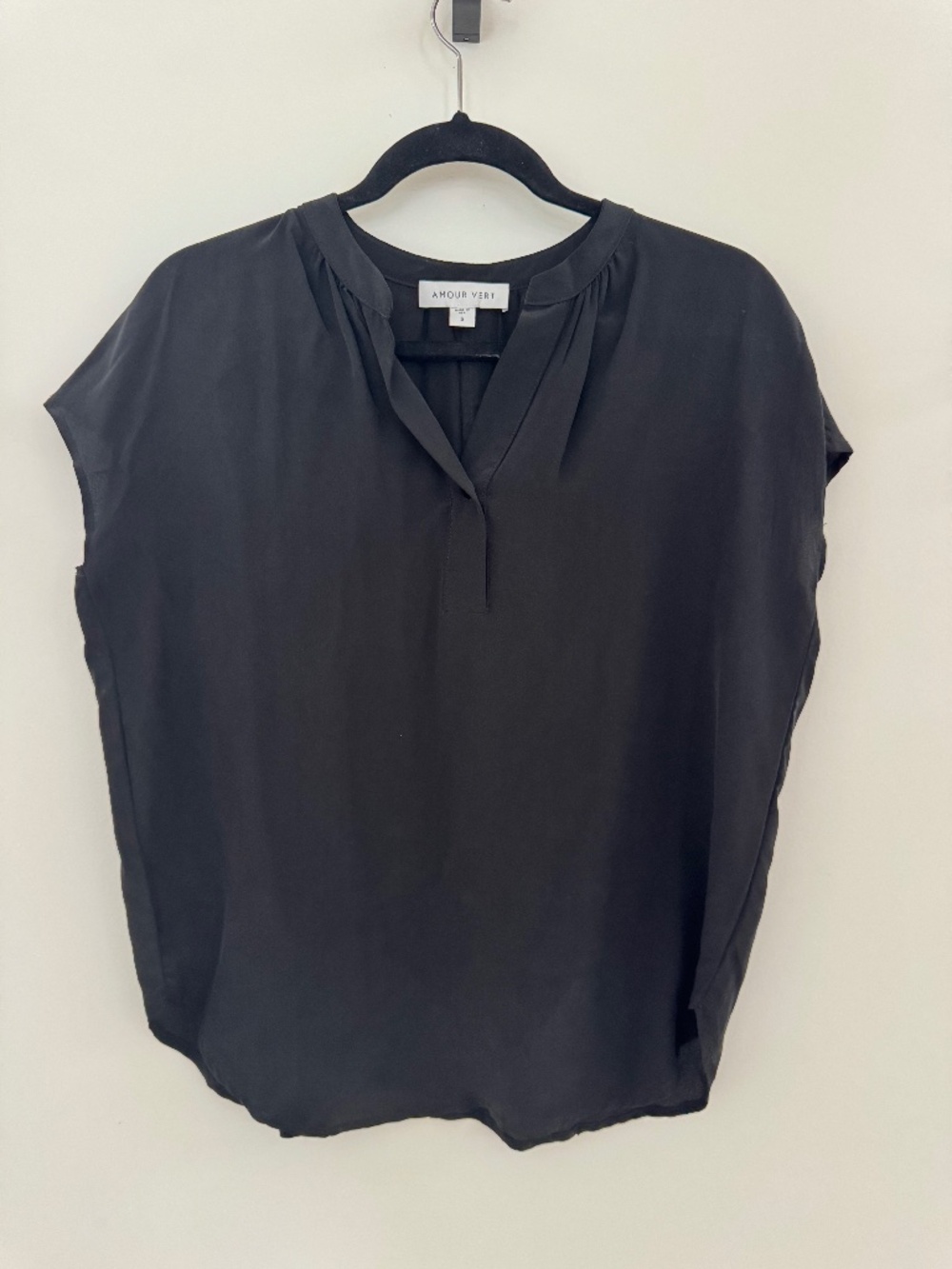 Amour Vert Renata Washable Silk Blouse